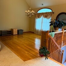 424 Page Ave in Lyndhurst, NJ - Building Photo - Building Photo