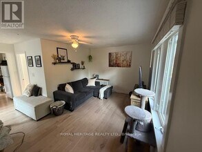 770 Cambridge Ct in Oshawa, ON - Building Photo - Building Photo