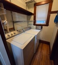 35 Chester Rd, Unit 15 in Belmont, MA - Foto de edificio - Building Photo