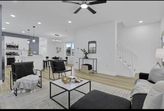 613 Siebert St in Columbus, OH - Foto de edificio - Building Photo