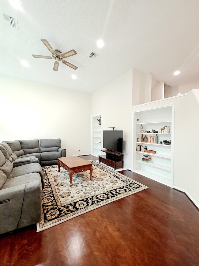 3516 Bellaire Blvd in Houston, TX - Building Photo - Building Photo