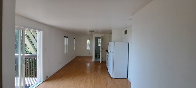 6055 Grizzly Peak Blvd, Unit ADU in Oakland, CA - Building Photo - Building Photo