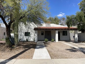 2239 E 4th St in Tucson, AZ - Building Photo - Building Photo
