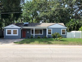 1915 E Livingston St in Orlando, FL - Building Photo