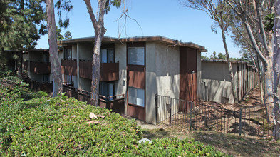 Fiesta Apartments in San Diego, CA - Building Photo - Building Photo