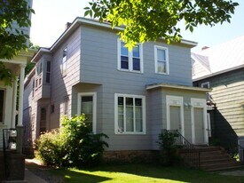 134 10th St S, Unit 134 10th Street S in La crosse, WI - Building Photo