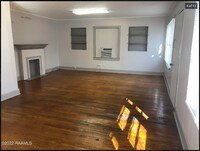 122 E Pershing St photo'