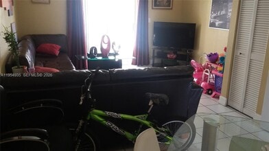 3021 W 76th St in Hialeah, FL - Building Photo - Building Photo