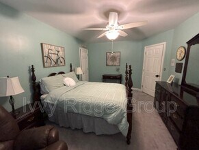 16020 Virginia Lee Ct in Fort Mill, SC - Building Photo - Building Photo