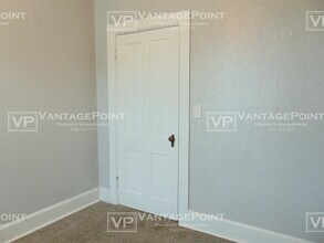 993 Velp Ave in Green Bay, WI - Building Photo - Building Photo