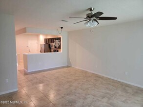 6791 Roundleaf Dr in Jacksonville, FL - Building Photo - Building Photo