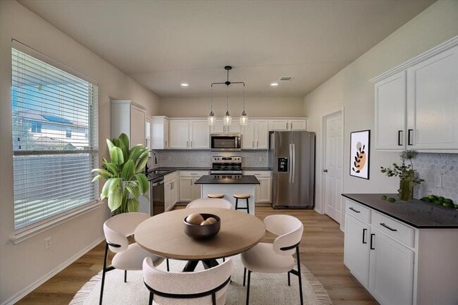 12300 Dwight Eisenhower St in Manor, TX - Building Photo - Building Photo