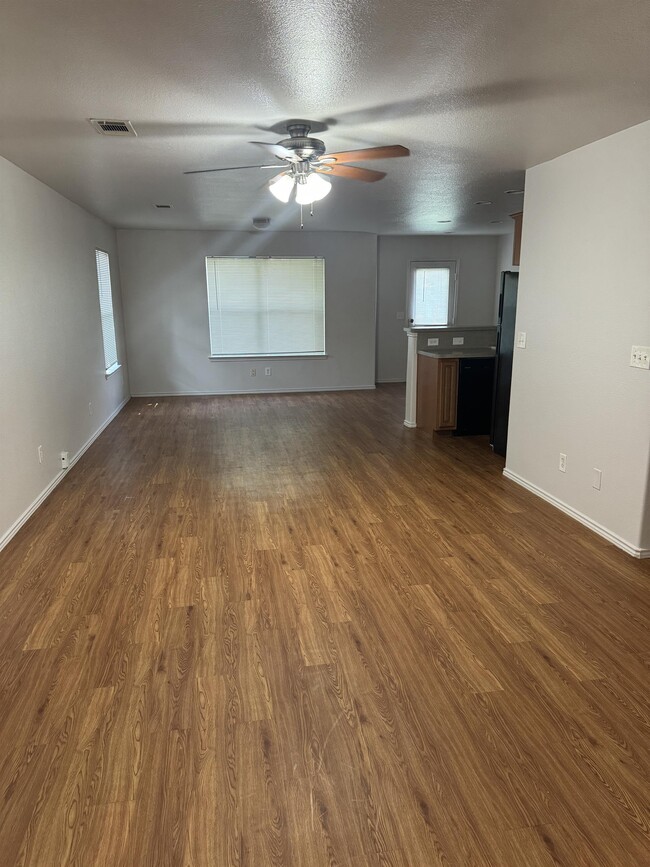 8220 Downe Dr in White Settlement, TX - Building Photo - Building Photo
