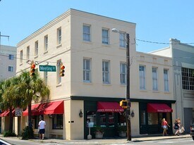 54 Wentworth St, Unit 9 in Charleston, SC - Building Photo