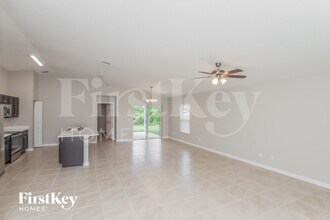 811 Andrew St SE in Palm Bay, FL - Building Photo - Building Photo