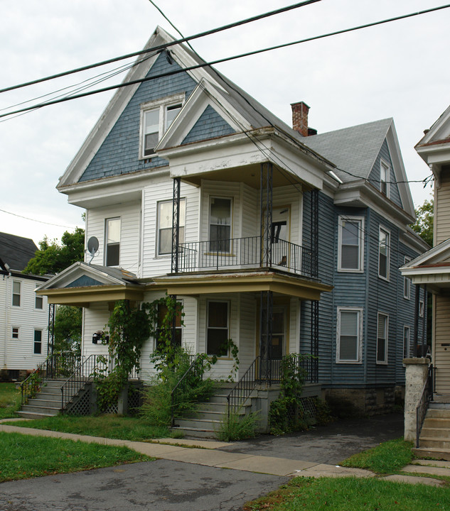 1622 Howard Ave in Utica, NY - Building Photo