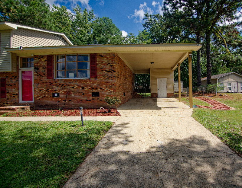 116 Wolfpoint Dr in Fayetteville, NC - Building Photo