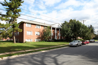 Fairfield Apartments in Newark, DE - Foto de edificio - Building Photo