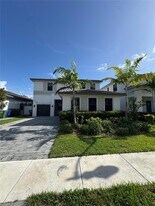 17355 SW 41st St in Miramar, FL - Building Photo