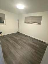 3034 Iowa St in Pittsburgh, PA - Building Photo - Building Photo