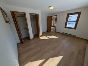 32 Willow St in Torrington, CT - Building Photo - Building Photo