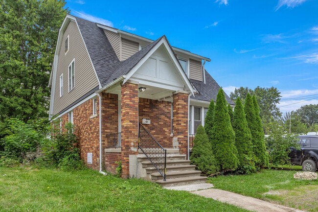 4820 Haverhill St, Unit #2 in Detroit, MI - Building Photo - Building Photo