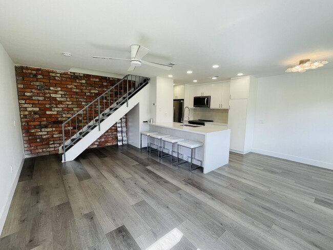 property at 72577 Edgehill Dr