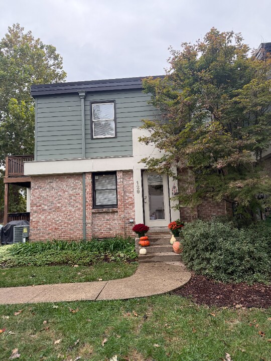 940 Gale Ln in Nashville, TN - Building Photo