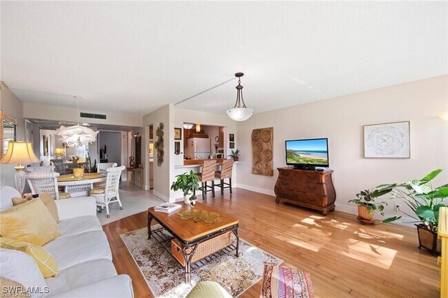 property at 1085 Forest Lakes Dr