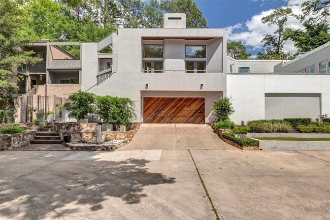 property at 47 Legend Ln