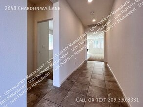 2648 Chardonnay Ln in Lodi, CA - Building Photo - Building Photo