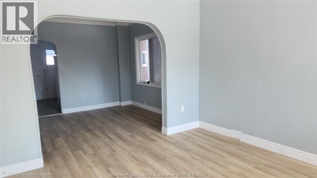 1274 Lincoln Rd in Windsor, ON - Building Photo - Building Photo