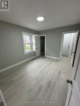 437 Charlotte St in London, ON - Building Photo - Building Photo