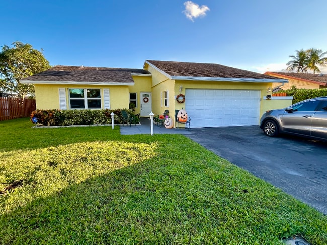 9512 Saddlebrook Dr in Boca Raton, FL - Building Photo - Building Photo