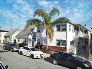 40 Belmont Ave in Long Beach, CA - Building Photo - Other