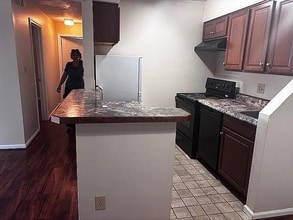 157 Haverford Ct in Hampton, VA - Building Photo - Building Photo