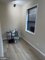 7112 Yocum St in Philadelphia, PA - Building Photo