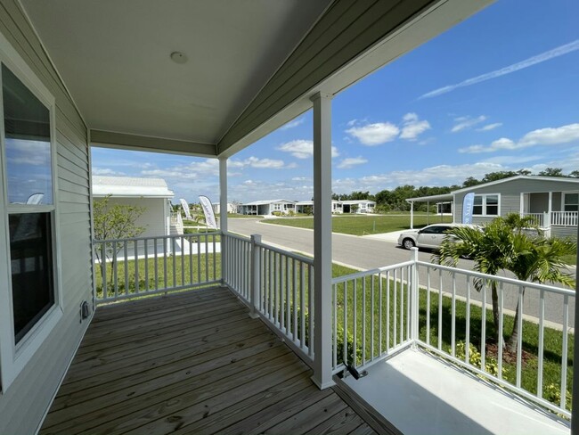 3605 Campari Dr in Ellenton, FL - Foto de edificio - Building Photo