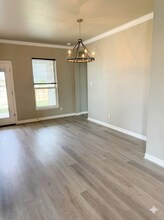 104 Seattle Slew Dr in Jarrell, TX - Foto de edificio - Building Photo