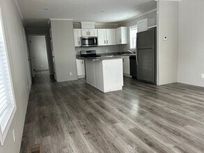 4418 E Daisy Ln in Traverse City, MI - Building Photo - Building Photo