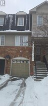 8 Ventura Ln in Ajax, ON - Building Photo