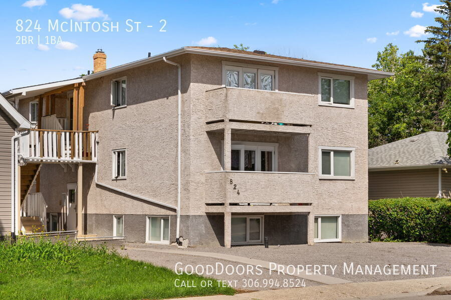 824 McIntosh St in Regina, SK - Building Photo