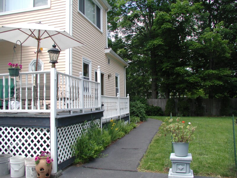 28 Muzzey St in Lexington, MA - Building Photo