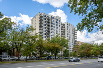 1360 Ocean Parkway in Brooklyn, NY - Building Photo - Building Photo