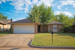 3208 SE 56th St in Oklahoma City, OK - Building Photo