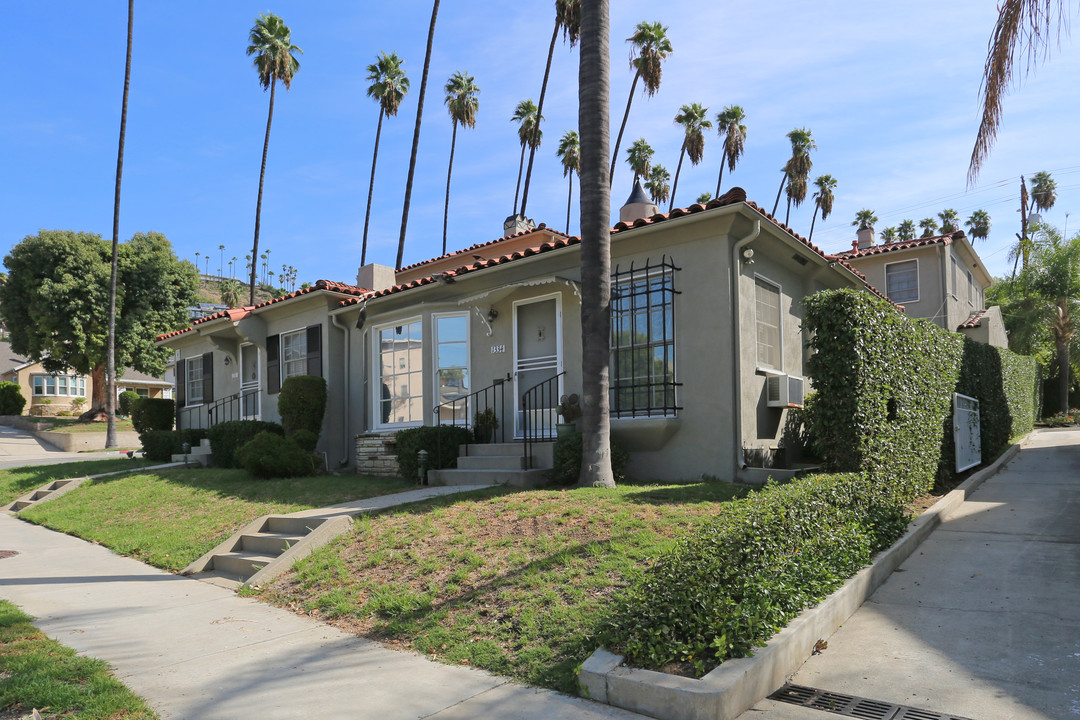 1334 N Brand Blvd in Glendale, CA - Foto de edificio