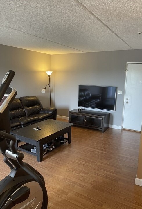 159 Franklin St, Unit #D3 in Stoneham, MA - Building Photo