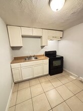 384 Tilghman St in Allentown, PA - Building Photo - Building Photo