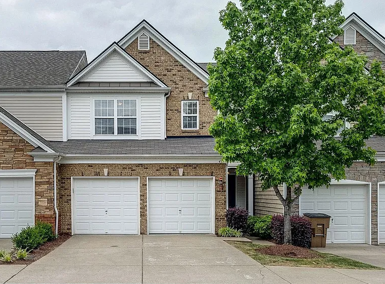 413 Lazy Creek Ln in Nashville, TN - Building Photo