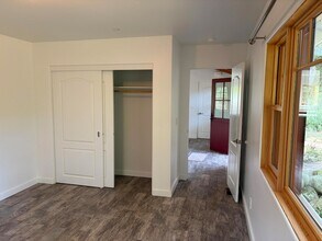 60 Crestview Ln in Montecito, CA - Foto de edificio - Building Photo